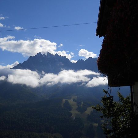 Willa Bauernhof Zwiglhof San Candido Zewnętrze zdjęcie